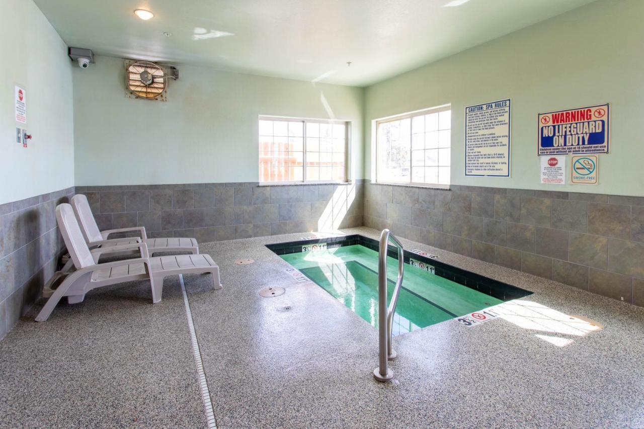 North Park Inn & Suites Walden Εξωτερικό φωτογραφία